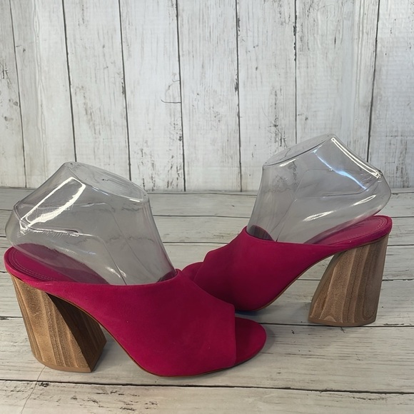 NWOT Mercedes Castillo Fuschia Suede IZAR HIGH Chunky Heeled Mules - Picture 6 of 12